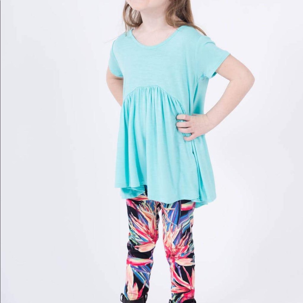 Agnes & Dora Kid Muse Top Mint Soft Knit Tee